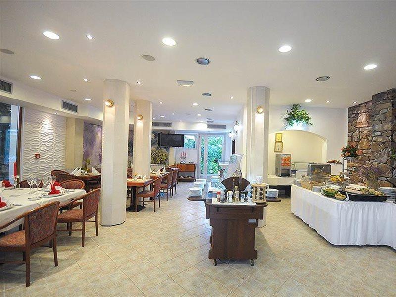 Hotel Aquamarin 3*