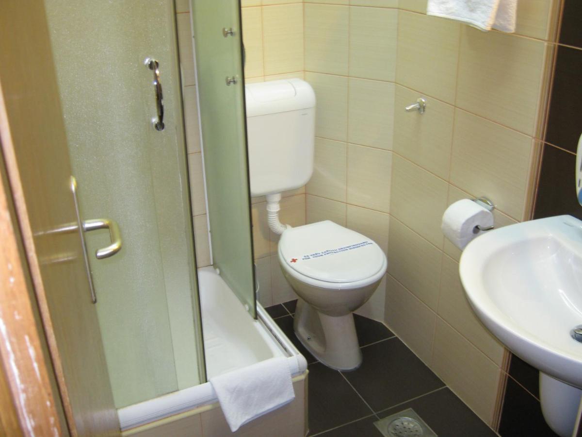 Aquamarin Hotel 3*
